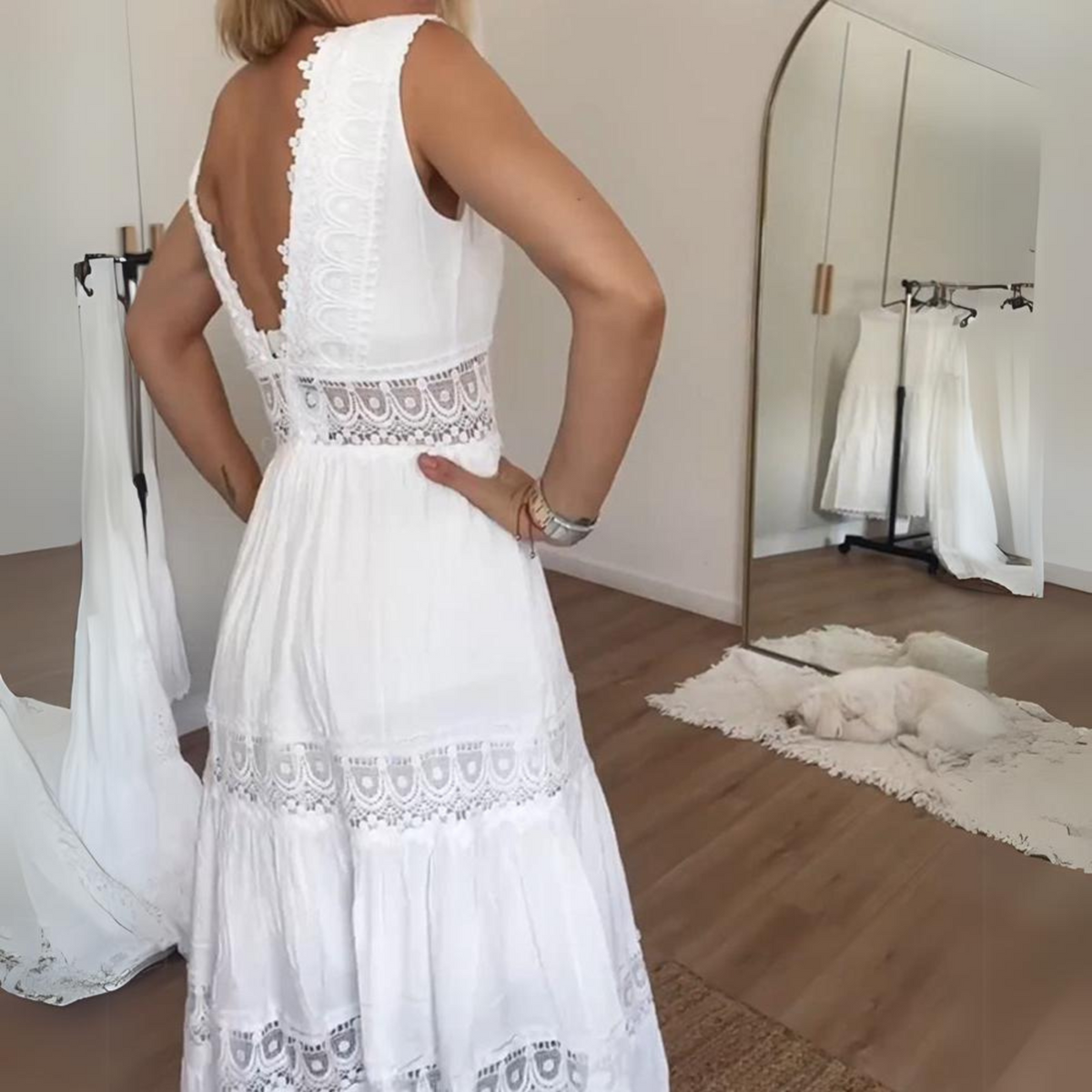 Sade | V-neck Lace Camisole Dress