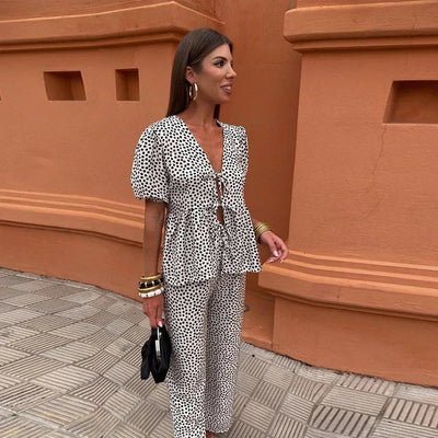 Delia | Elegant Two-Piece Summer Set